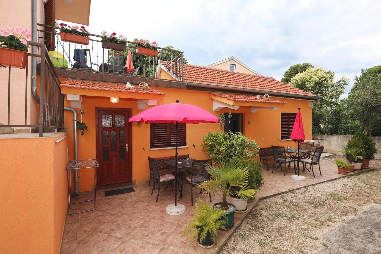 Apartmani Strpic Biograd Na Moru Exterior photo